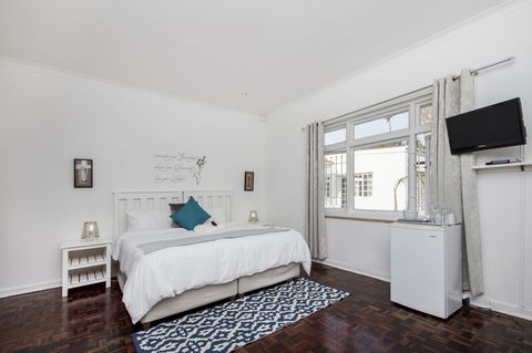 accommodation guest house summerstrand port elizabeth 006 accommodation guest house summerstrand port elizabeth 006